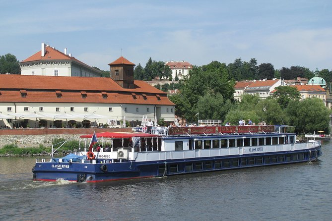 1 hour Prague Panoramic Vltava River sightseeing Cruise - Coffee, snacks, meals, and drinks on board