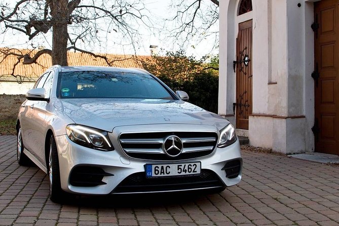 1-way Prague to Vilshofen private transfer - up to 7 passengers - What the drive is really like