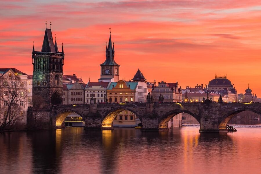 1000 years of history! Evening walking foodie tour - Group size, languages, and practical fit