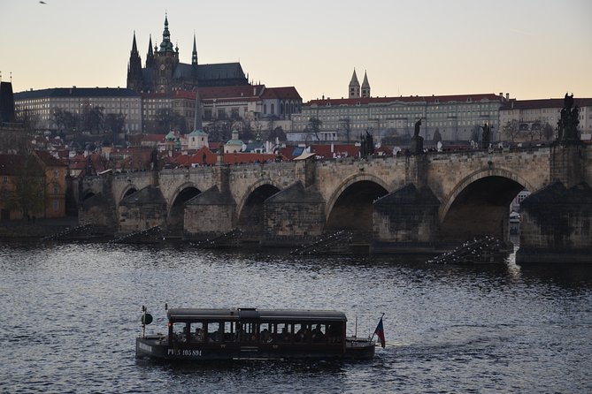 2:5-Hour Walking Tour of Old Town Prague with Boat Ride - A smart first look at Prague in three hours