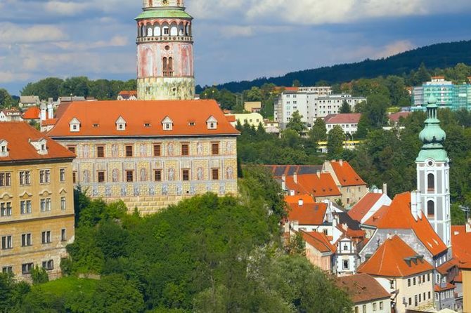2-Day Hluboka and Cesky Krumlov Tour from Prague - Český Krumlov rewards a slow walk