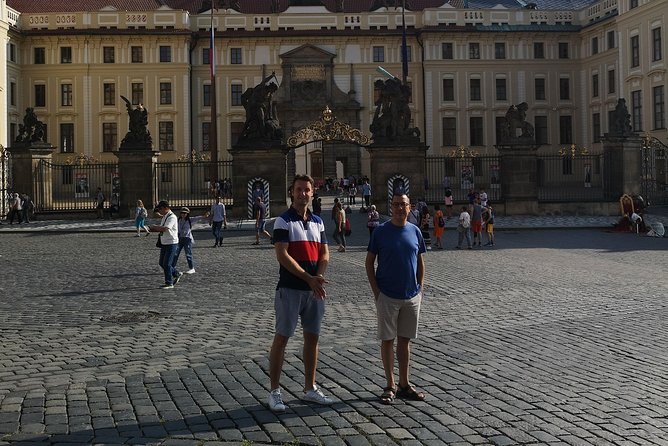 3-hour Private Prague Castle Walking Tour - How the private format changes the visit