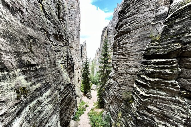 3 in 1 Tour Brewery & Castle in Bohemian Paradise Unesco Geopark - From Prague to the sandstone maze