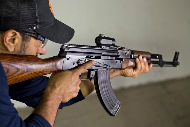 Ak47 shooting experience - Real AK47 and M16 shooting at Outback Prague