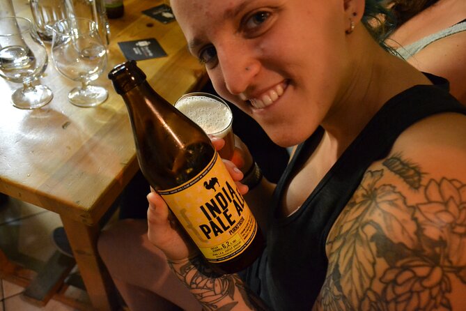 Alternative bar tour with dinner in the art district - What the $89.53 price really covers