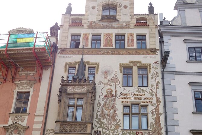 Best of Prague - City walking tour with Czech Cuisine Lunch - Charles Bridge, where the city changes character