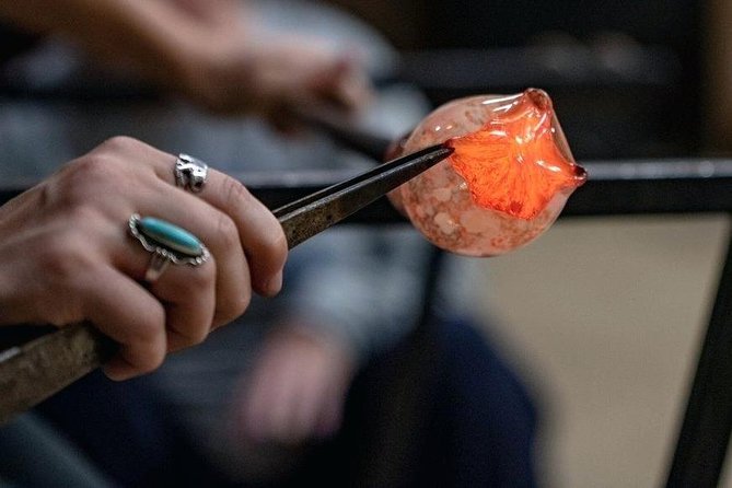 Bohemian Glass blowing in Prague - The hands-on question