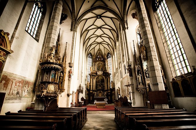 Český Krumlov Free Tour - Who should book this walk