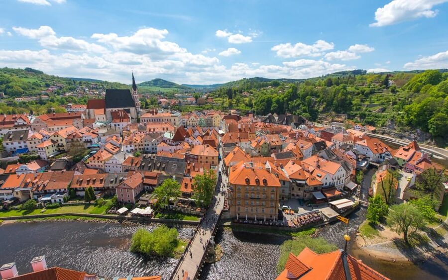 Cesky Krumlov: Insta-Perfect Walk with a Local - Starting at the Moldavite Museum