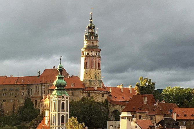 Cesky Krumlov Old Town Private Walking Tour - Who should book this tour?