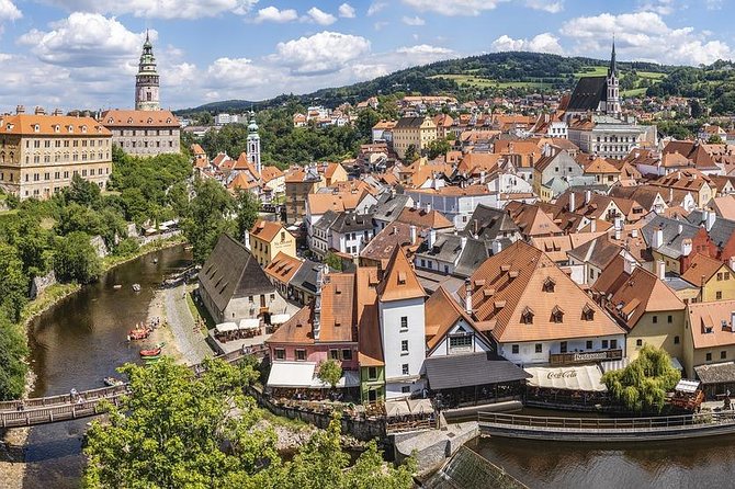 Cesky Krumlov Private day trip from Prague with Lunch and Castle admission - Why Cesky Krumlov makes a worthwhile day from Prague