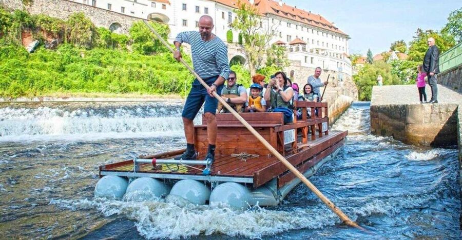 Český Krumlov: Wooden Raft River Cruise - Key points to know before you book