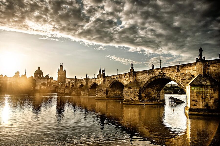 Charles Bridge & Lesser Town Walking Tour - Starting in Old Town Square