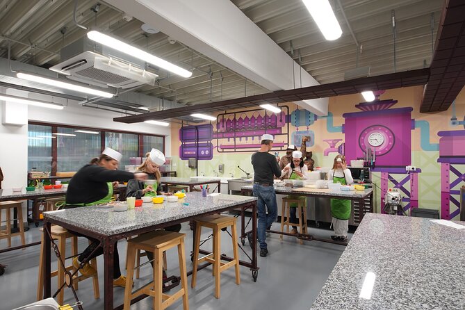 Chocotopia Visit + Workshop - Chocolate tastings, including five medal flavors