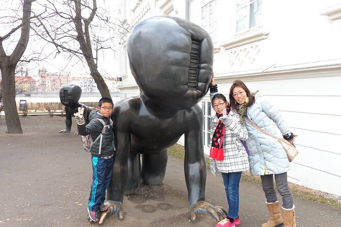 Communism and World War 2 Prague City Tour - Bombing locations and the city during World War II