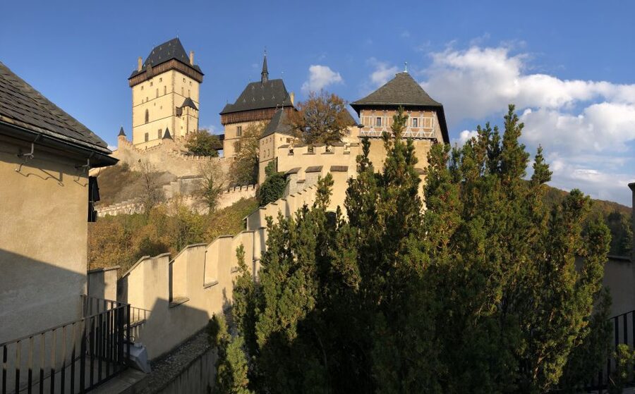 Coutryside bike tour to Karlstejn Castle. - Returning to Prague by train