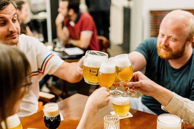 Craft Beer Tasting in Prague - The host is as important as the beer