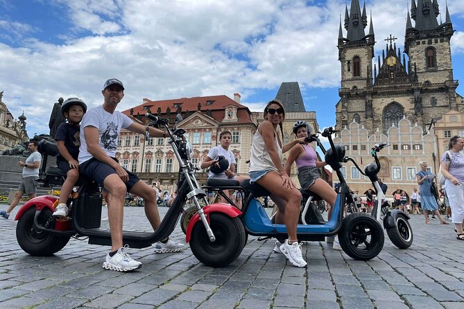 Create your own route on eScooter and enjoy Prague on wheels! - Rudolfinum and the National Theatre