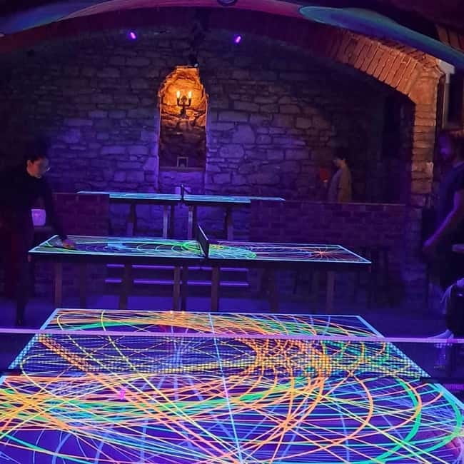 Crew Bar Prague: Open bar, ping pong or shuffleboard game - Key points at a glance