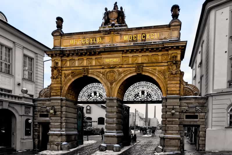 Day trip to Pilsner Urquell brewery and Bohemian glassworks - Why this Prague day trip works
