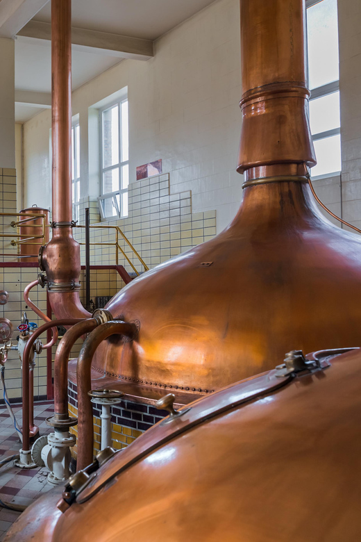 Day trip to Pilsner Urquell brewery and Bohemian glassworks - From Prague to the Glasstar glassworks