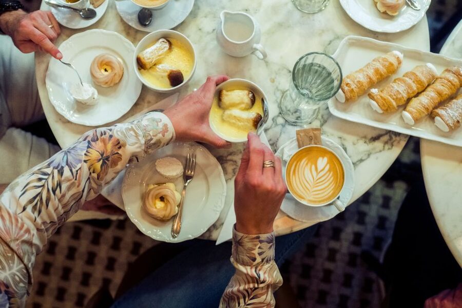 Delicious Food Tour by Prague Food Tour - Final stop: coffee, tea, and Czech dessert