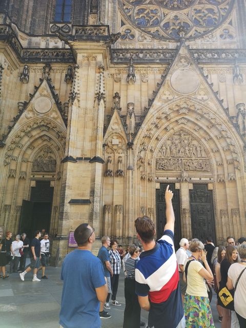 Discover Prague Private Tour - 3 hours - Who should book this Prague tour?
