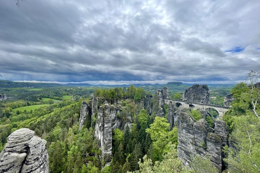 Dresden: Hassle-free trip to Bohemian and Saxon Switzerland - Choosing between Pravčická Arch and Tisa Walls