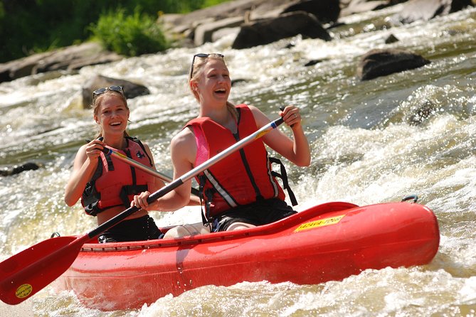 Easy Canoe Mission to the Sazava River from Prague Day Trip - Learning the canoe before the first rapid