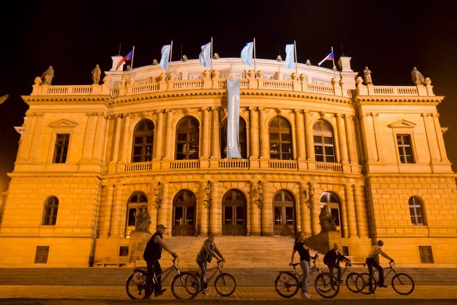 Exceptional Private Prague bike tour - Should you book the Exceptional Private Prague bike tour?