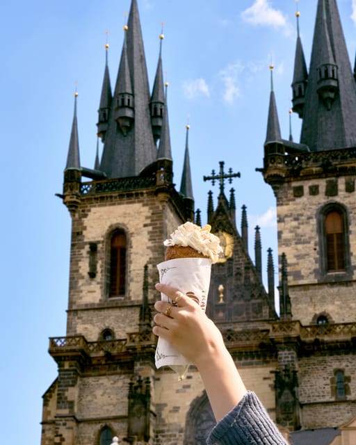 Explore Prague with our chimney cake Prague trail! - Ending at Prague Castle