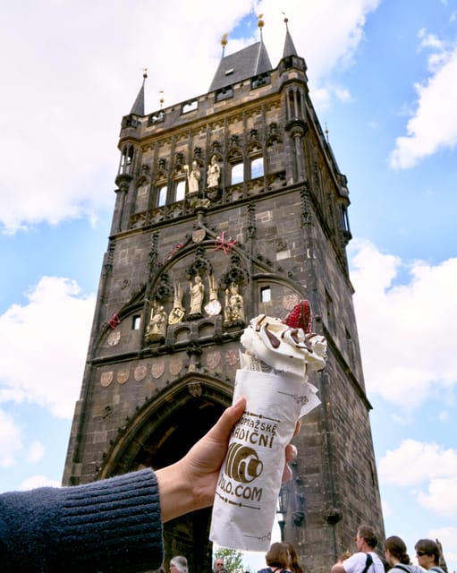 Explore Prague with our chimney cake Prague trail! - Timing, activation, and flexibility