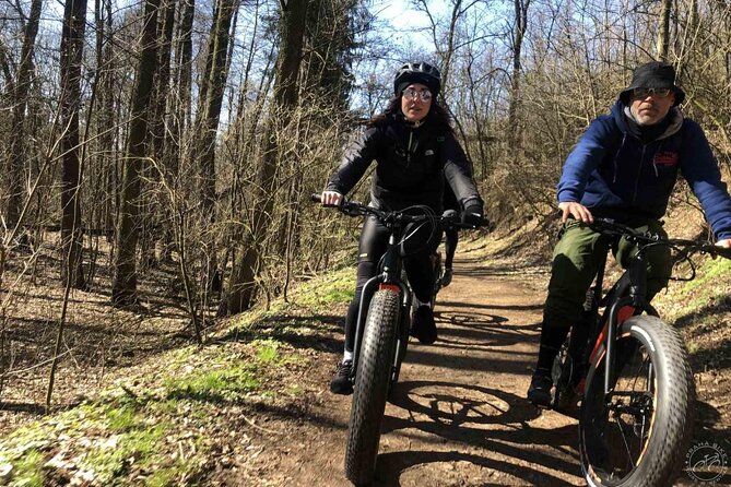 FAT TIRE E-BIKE GREAT TOUR - river, parks & panoramic views tour - What the guide adds to the ride