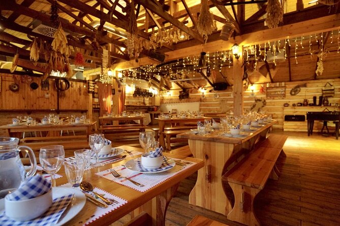 Folk Dinner Experience in Prague with Transportation - A folk performance designed to involve you