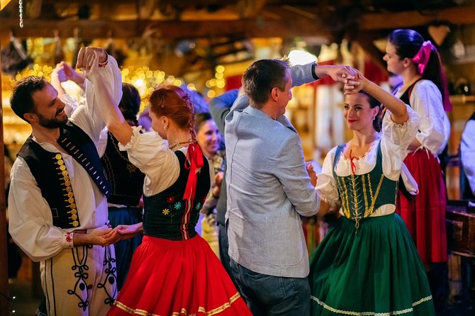 Folklore Dinner with Unlimited Drinks 4course Menu - Key things to know before booking