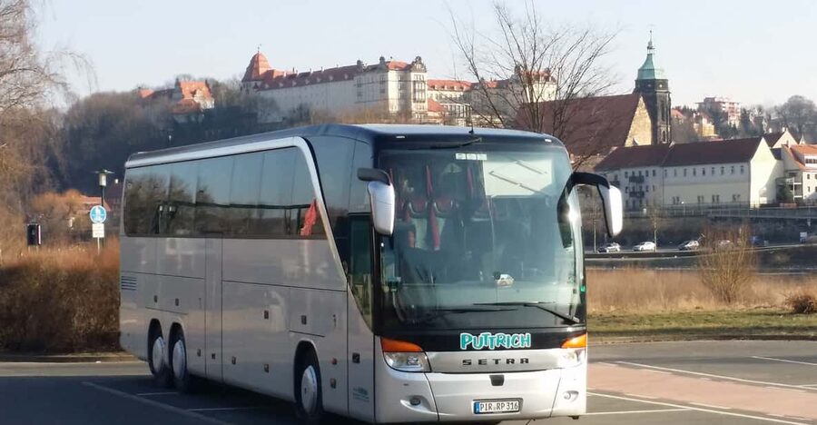 From Pirna: Prague Guided Day Trip by Coach - Three hours to make Prague your own