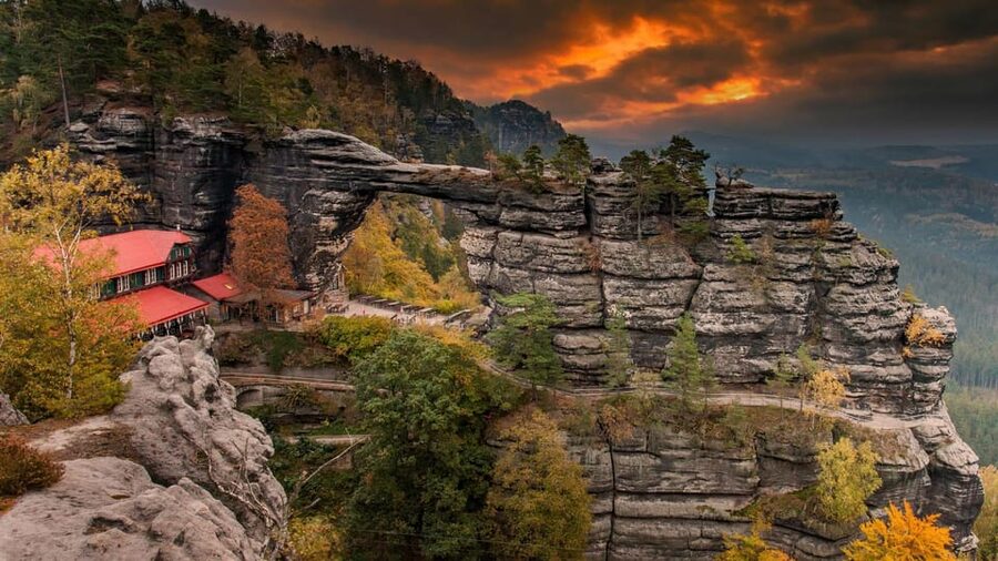 From Prague: Bohemian & Saxon Switzerland Iconic Day Trip - Why this cross-border day trip works