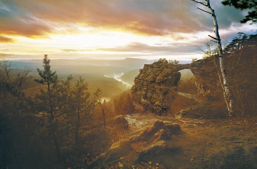 From Prague: Bohemian & Saxon Switzerland Semi Private Tour - The Julius Pufler photo session