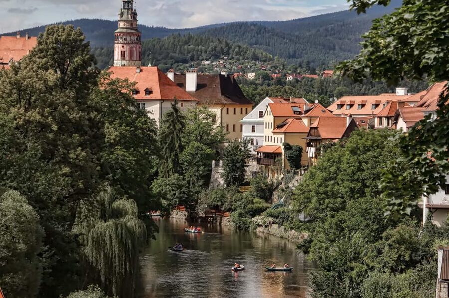 From Prague: Český Krumlov Full-Day Tour with Pickup - Why Český Krumlov earns the long ride from Prague