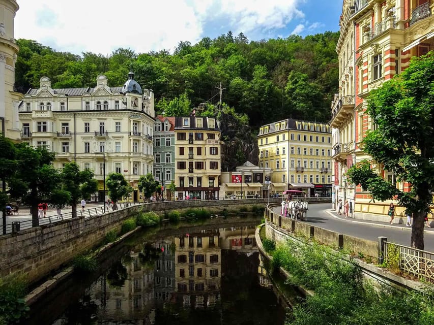 From Prague: Day trip to Karlovy Vary - Four hours to walk through Karlovy Vary