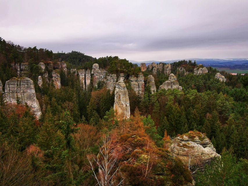 From Prague: Full-Day Bohemian Paradise Guided Hiking Trip - Walking through Hruboskalsko Rock City