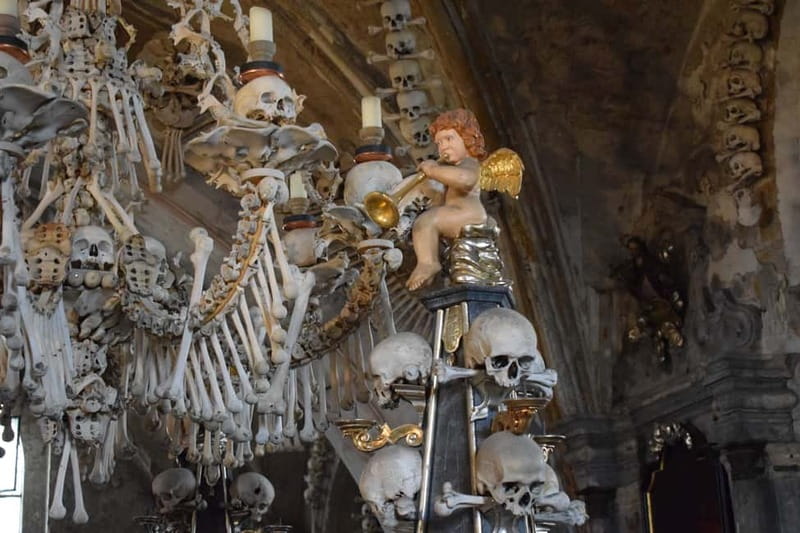 From Prague: Half-Day Coach Tour to Kutná Hora - Meeting the coach near Old Town Square