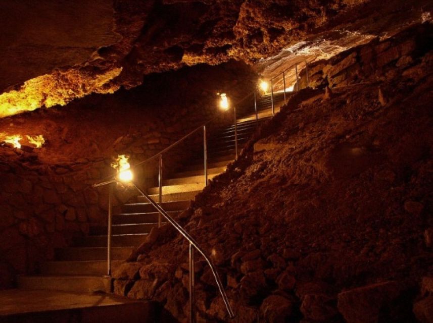 From Prague: Karlštejn Castle & Koněprusy Caves Tour - Why this Prague day trip works