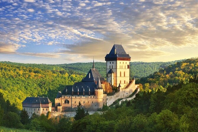 From Prague: Small-Group Karlstejn Castle & Koneprusy Caves Trip - Czech lunch with drinks and dessert