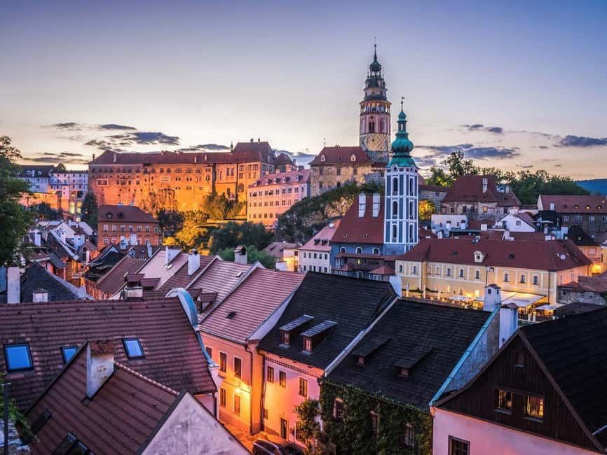 From Prague to the fabulous Cesky Krumlov:fullday experience - Who should book this day trip?