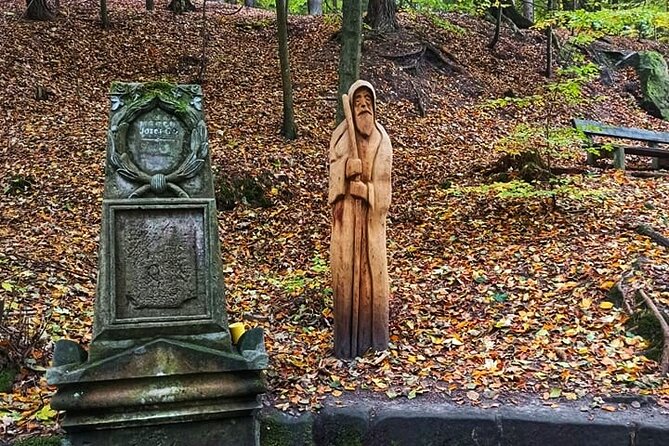 Full-Day Hiking in Bohemian Paradise: Hrubá Skála near Prague - Walking through Hruboskalsko Rock City