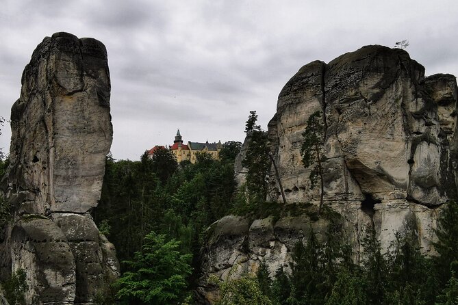 Full-Day Hiking in Bohemian Paradise: Hrubá Skála near Prague - Starting at Prague Hlavní nádraží at 7:00 am