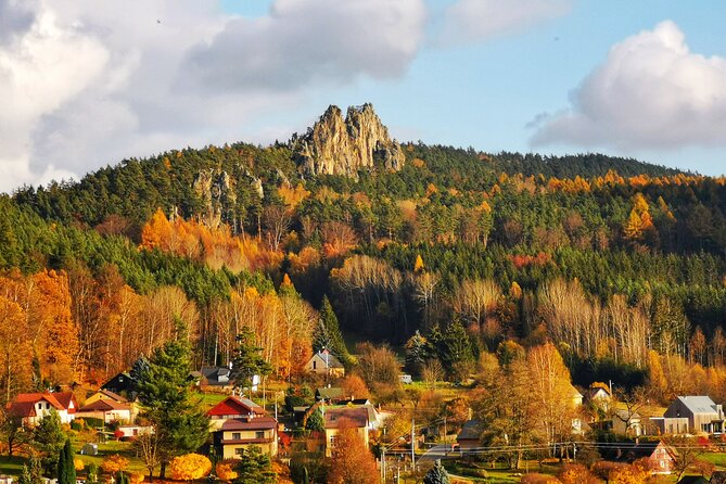 Full-Day Hiking in Bohemian Paradise Malá Skála near Prague - The 7:00 am start at Prague’s main station