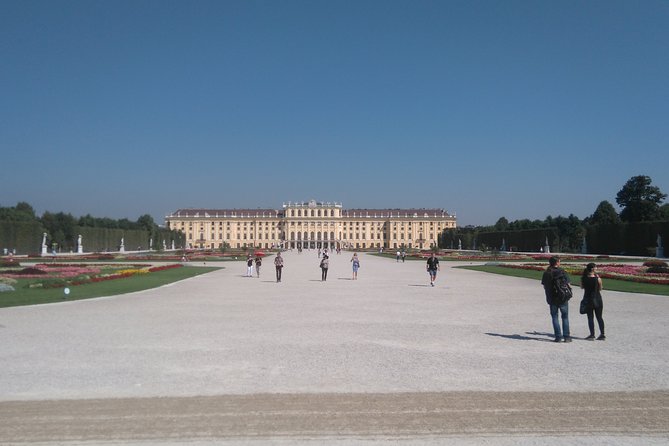 Full-Day Vienna Private Tour from Prague - St. Stephen’s Cathedral and central Vienna on foot