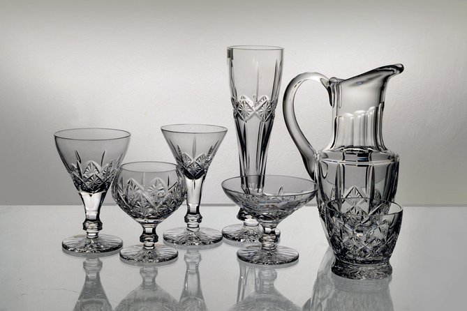 Glass and Brewery Day Trip from Prague - Guides, timing, and group size